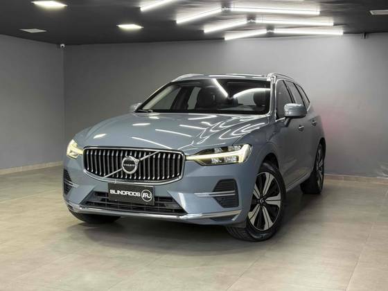 VOLVO XC60 2.0 T8 RECHARGE PLUS AWD GEARTRONIC VOLVO XC60 2.0 T8 RECHARGE PLUS AWD GEARTRONIC